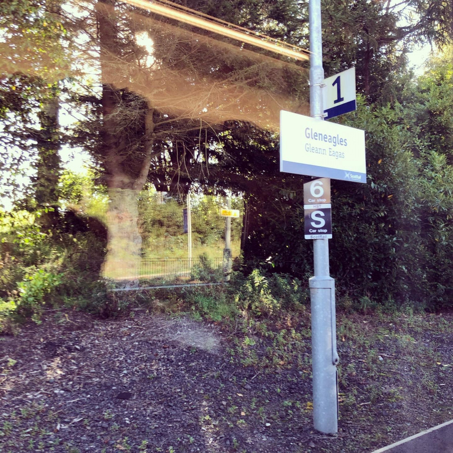 Gleneagles by train